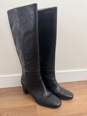 Classic Tall Leather knee high boots
